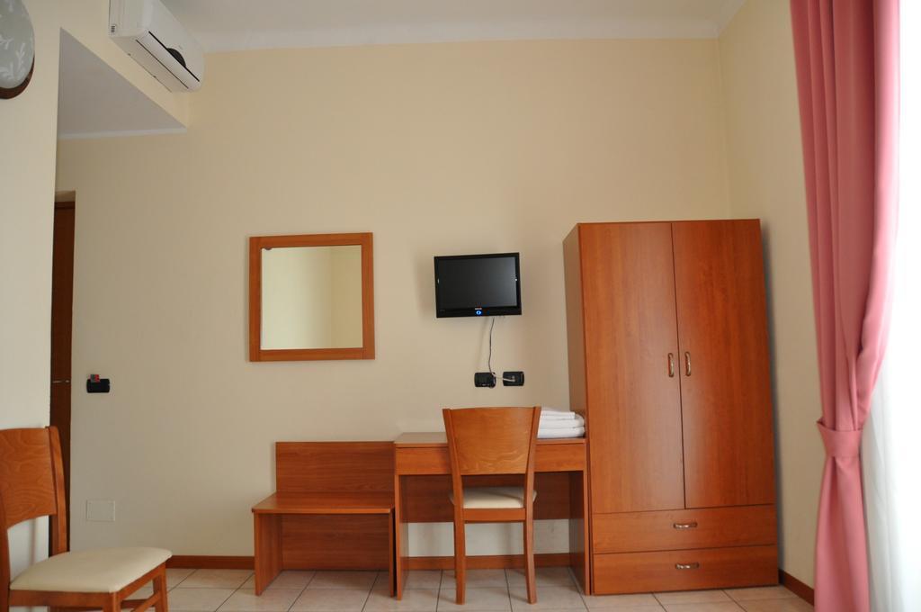 Hotel Belforte Varese Exterior foto